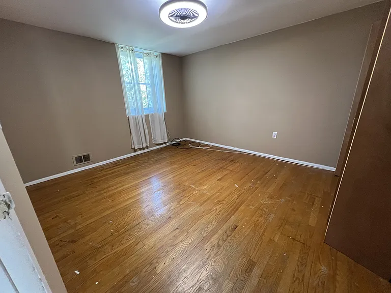 7202 Sindall Rd — Photo 15