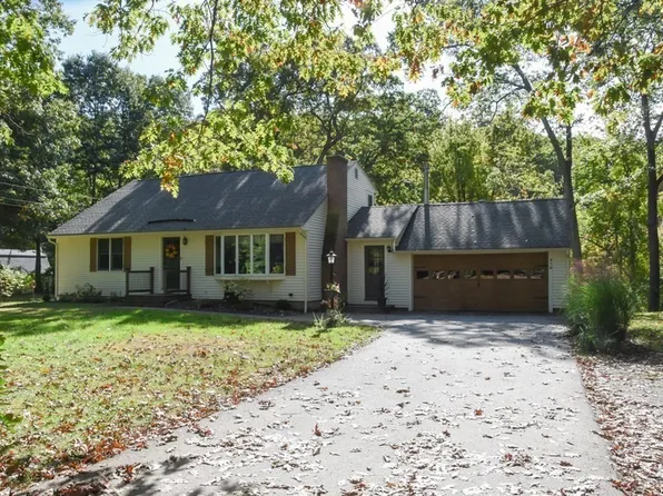 310 Ipswich Rd, Boxford, MA 01921
