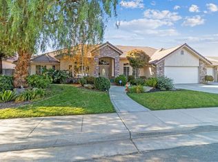 2561 19th Ave, Kingsburg, CA 93631