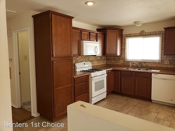 5th image of 217 W Felton Ave