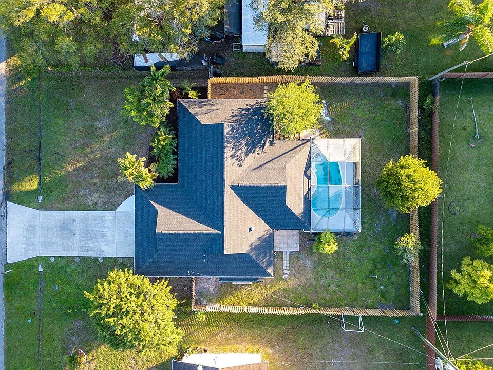 1st image of 1192 SW Irving Street