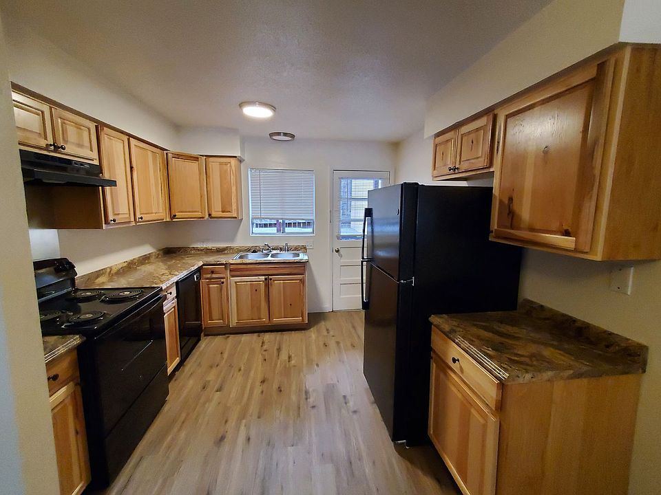 1st image of 368 Independent Ave APT 8