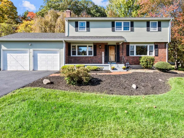 10 Butternut Drive, Bloomfield, CT 06002