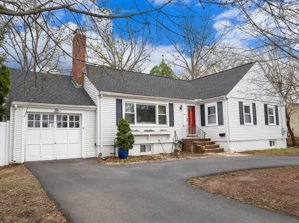 481 Upham St, Melrose, MA 02176