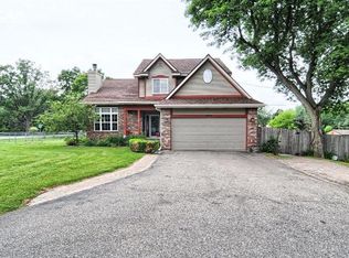 16518 Jennings Rd, Fenton, MI 48430