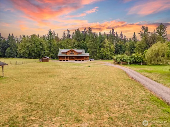 30225 SE 384th Street, Enumclaw, WA 98022