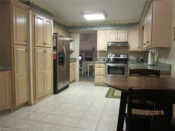 2nd image of 7731 Arbor Dr