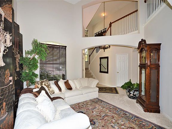 5th image of 7022 Maid Stone Dr