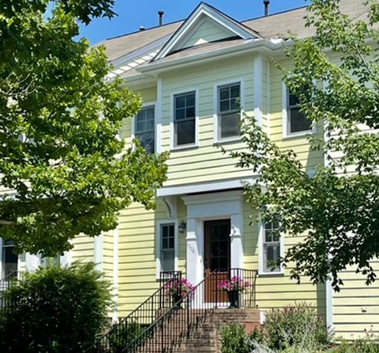 1st image of 1006 Highgrove Dr