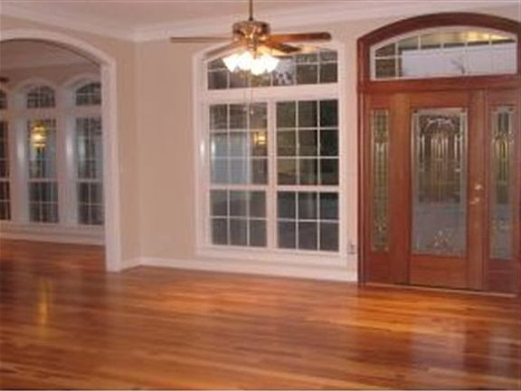 5th image of 8360 Bridgefield