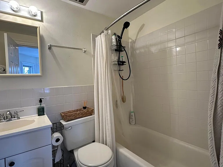 300 Marlborough St #7 — Photo 10