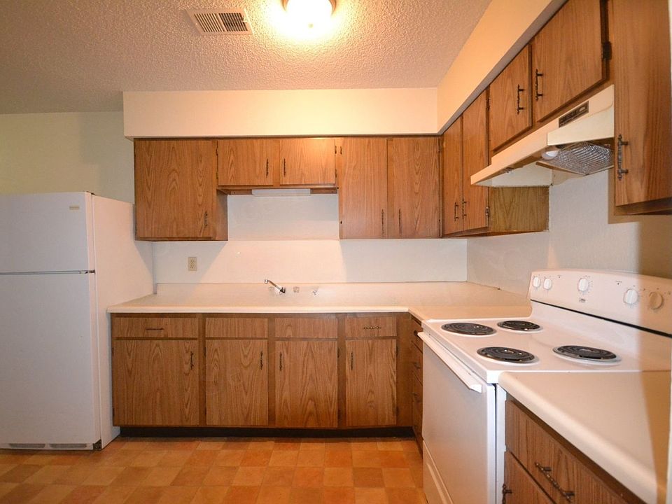 Buffalo Apartments (Bison Terrace) 101103 Johnson Dr Buffalo MO Zillow