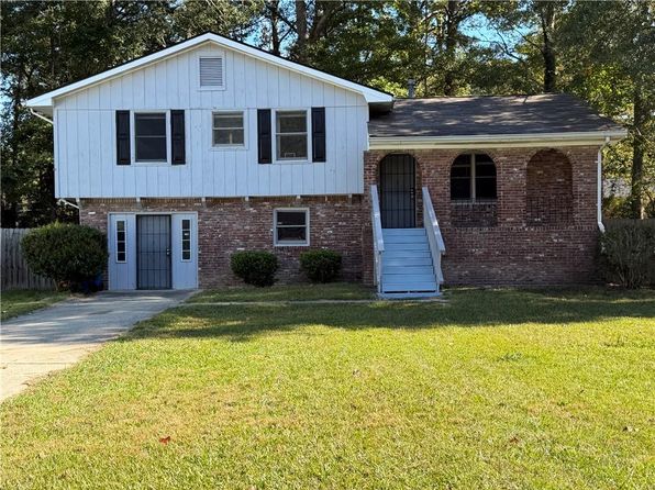 6565 Woodford Rd