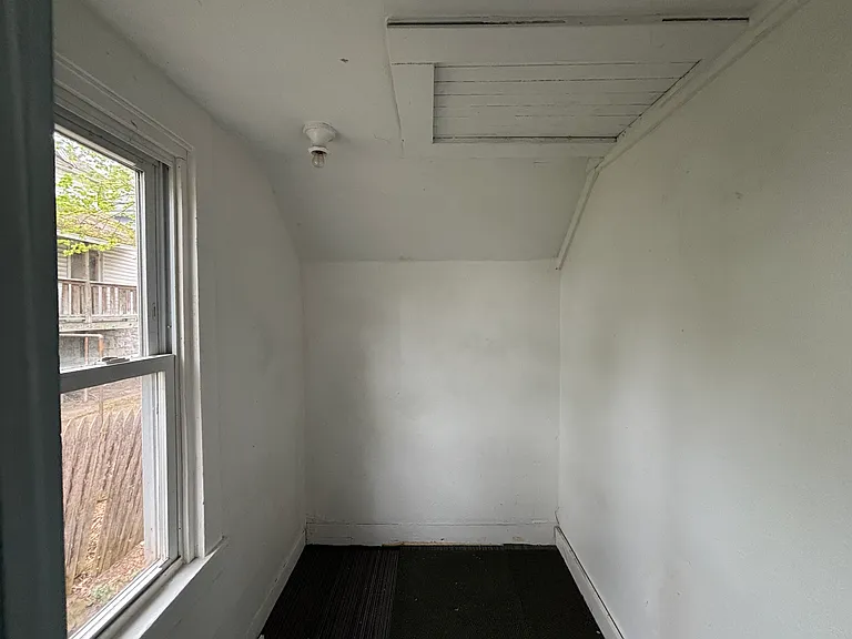 1 Easterly Pl — Photo 14