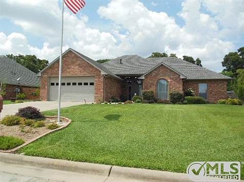 1st image of 522 Baylor Dr