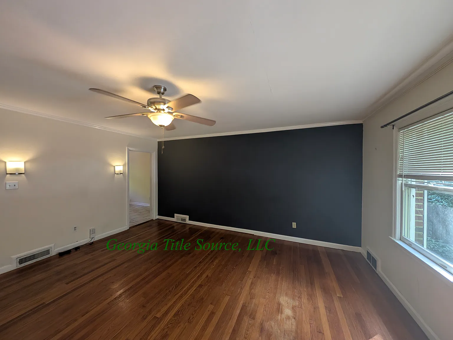 709 Scott Blvd — Photo 3