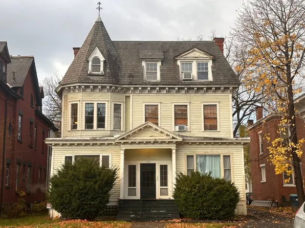 702 Madison Ave APT 3, Albany, NY 12208