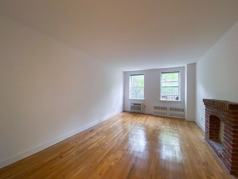 2nd image of 402 E 83rd St APT 3C