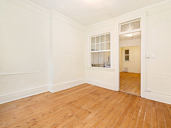 5th image of 428 E 9th St APT 3