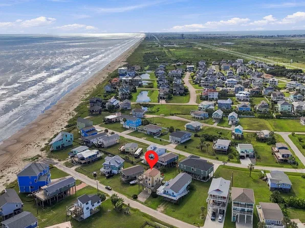 4214 Vista Blvd, Galveston, TX 77554