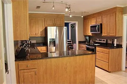 40 Bridgepointe Dr — Photo 21