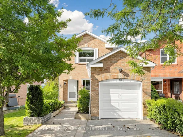 18 Tipton Cres, Ajax, ON L1T 2L1