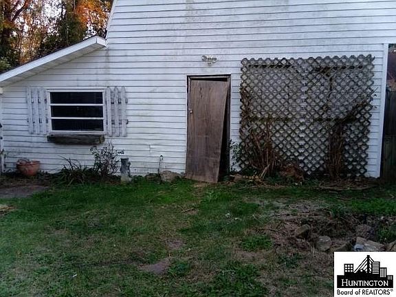 3rd image of 112 Township Road 1213