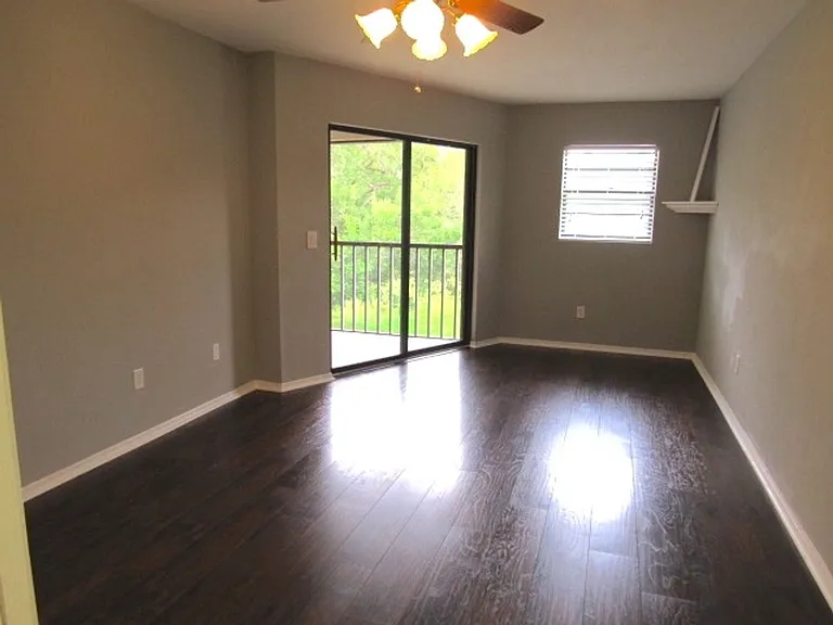 10022 Oxfordshire Ln #201 — Photo 7