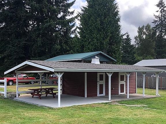 storage and covered seating