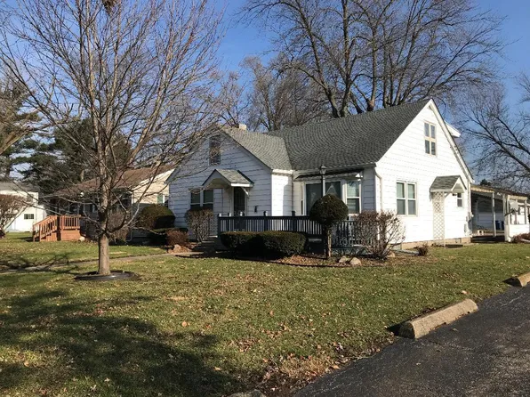 1154 S 8th Ave, Kankakee, IL 60901