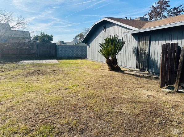 2012 Chaparral Cir, Delano, CA 93215