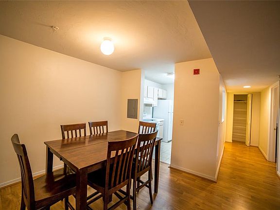 3rd image of 2360 SW Archer Rd APT 907