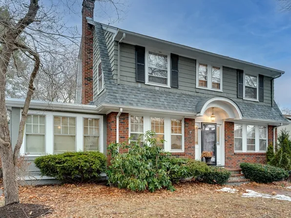 25 Buchanan Rd, West Roxbury, MA 02132