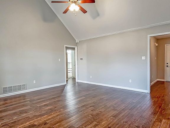 5th image of 203 Estanaula Rd