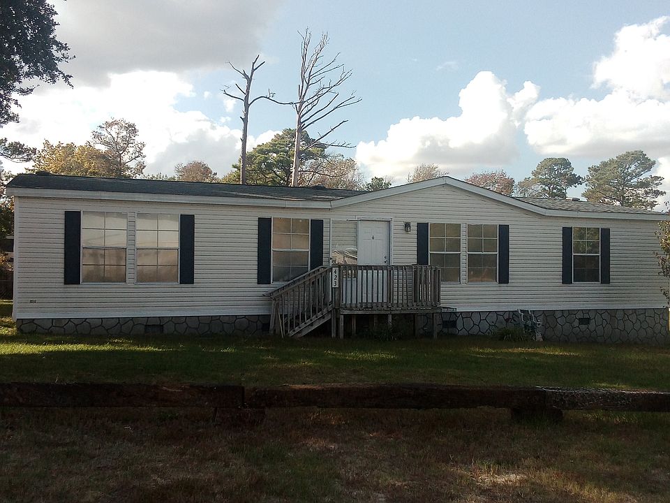 1st image of 423 Henderson Ct