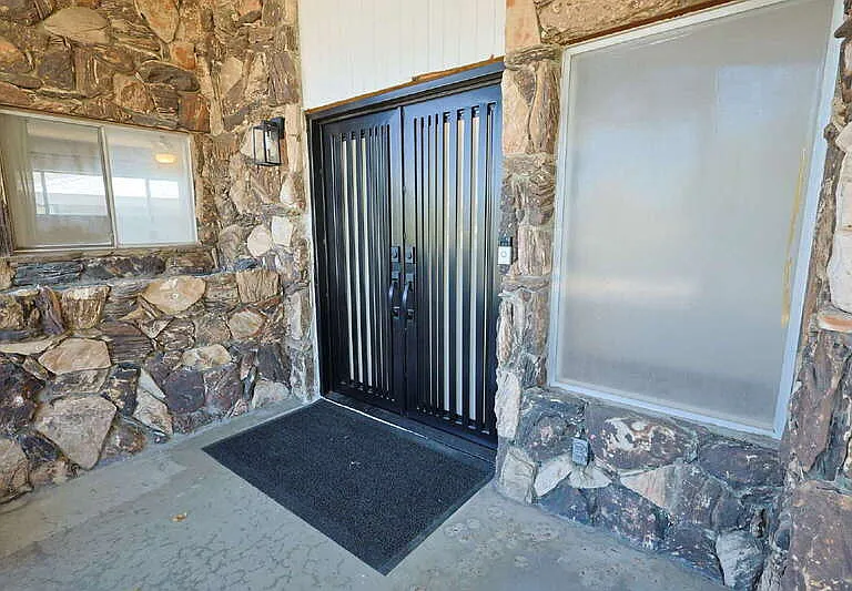 20450 College Blvd — Photo 2