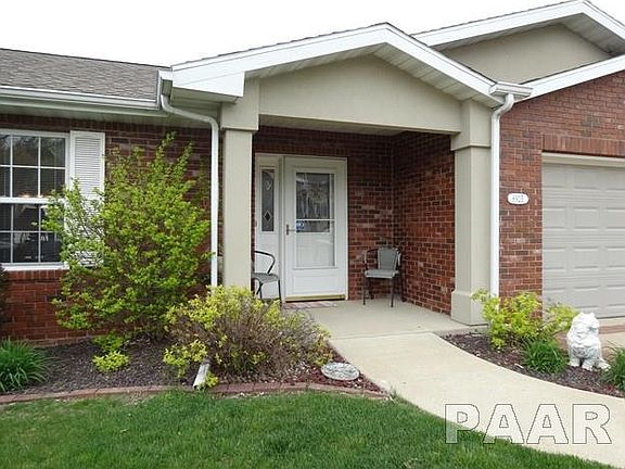 3rd image of 6925 N Stalworth Dr