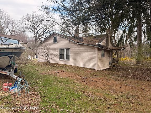 2nd image of 243 Sand Spring Rd