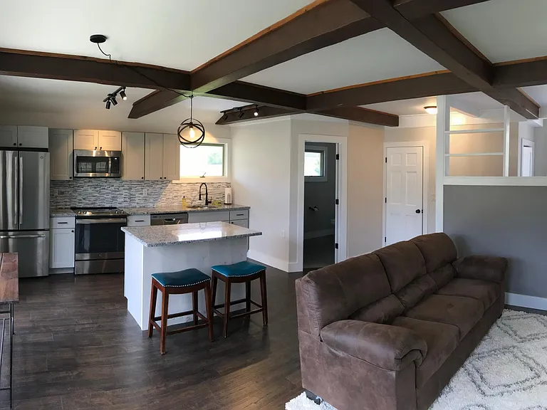 69 Applewood Ln — Photo 3