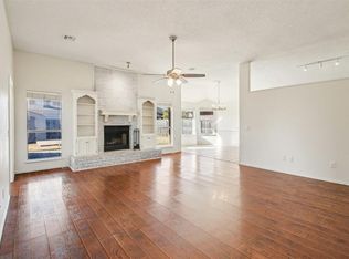 2613 N Lincoln Ave, Moore, OK 73160