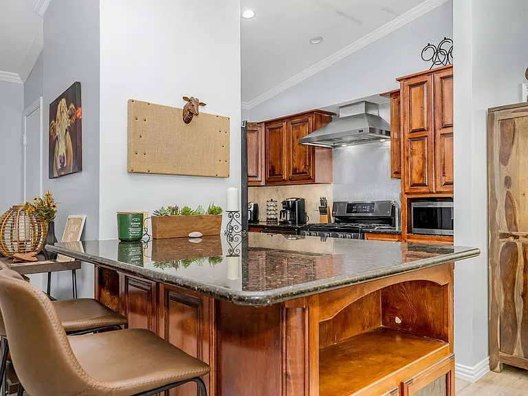 3330 Timberview Rd — Photo 34