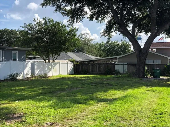 505 Brown Ave, Harvey, LA 70058