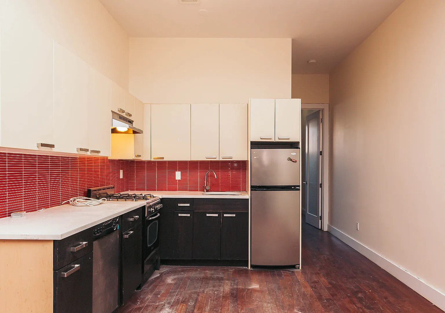 179 Knickerbocker Avenue — Photo 2
