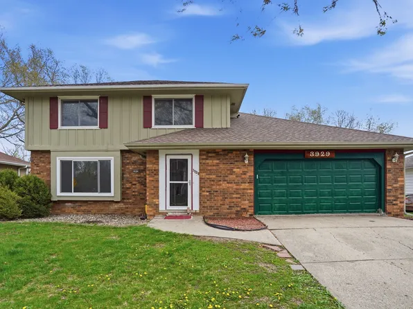 3929 Mary Lynn Dr, Urbandale, IA 50322