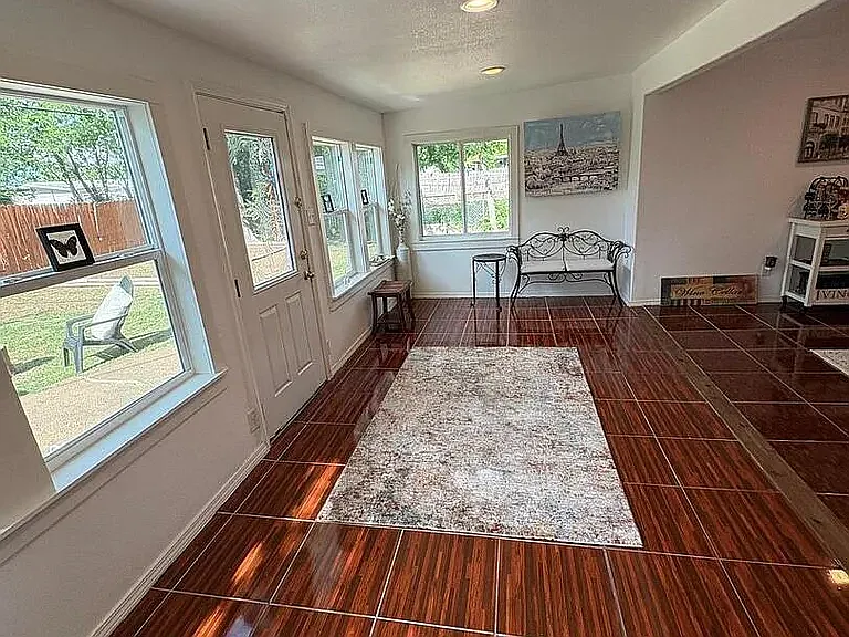 231 Cicero Dr — Photo 34