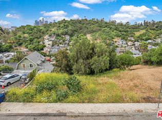 632 Park Row Dr, Los Angeles, CA 90012