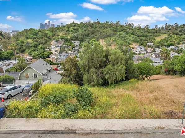 632 Park Row Dr, Los Angeles, CA 90012