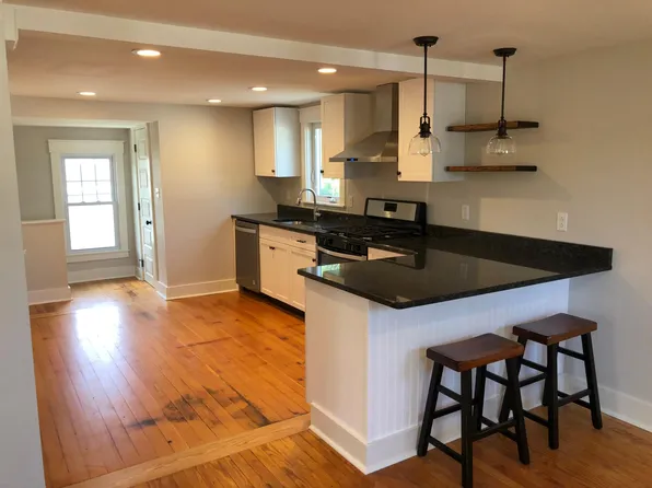 48 Warwick St, Middletown, CT 06457