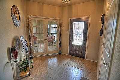 2nd image of 1111 Bexar Ave