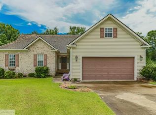 115 Autumn Ridge Dr, Pikeville, NC 27863